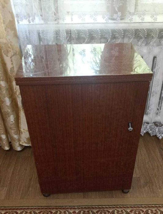 швейную машинку «Чайка – 142 М»