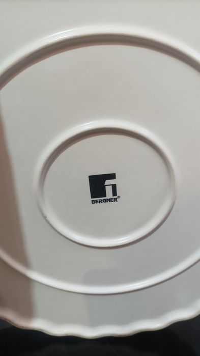 Керамична тава за пай