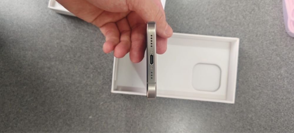 Iphone 15 pro ак 83 память 256гб ТОРГ есть