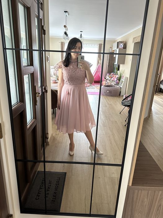 Rochie eleganta dantela roz pudra nou de ocazie nasa