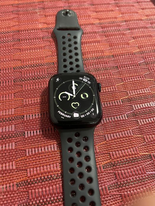 Apple Watch 7 Nike edition