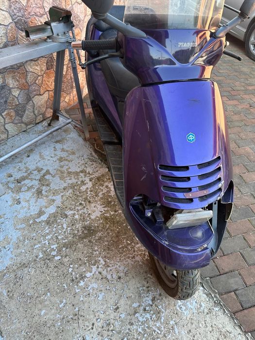 Scuter Piaggio proveniente Italia pt piese
