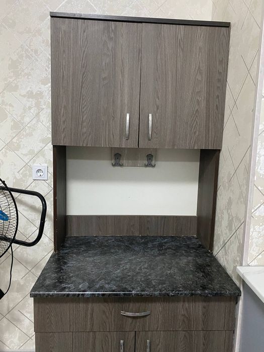 Oshxona mebel sotiladi