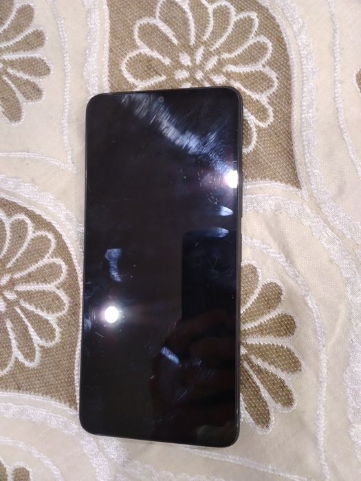 Продам телефон Redmi 13C