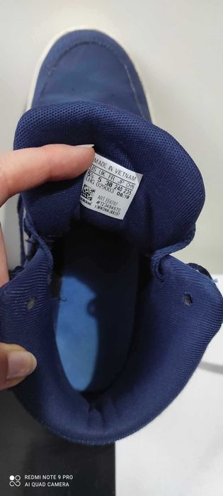 сникърси на adidas