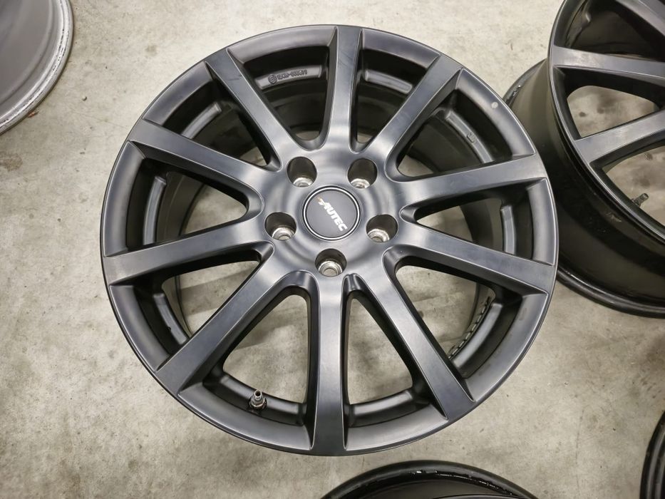 Jante Autec Black 5x112 R17 Vw Passat Golf 5 6 7 8 Skoda Seat Audi