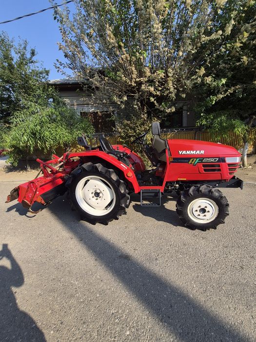 Tractor japonez yanmar Af 250