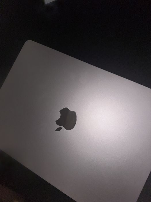 Apple MacBook Air M2 2022