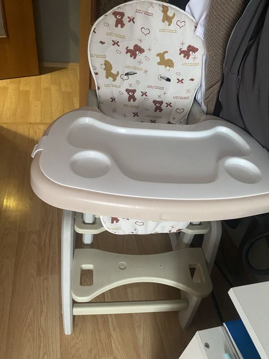 Стол для кормления