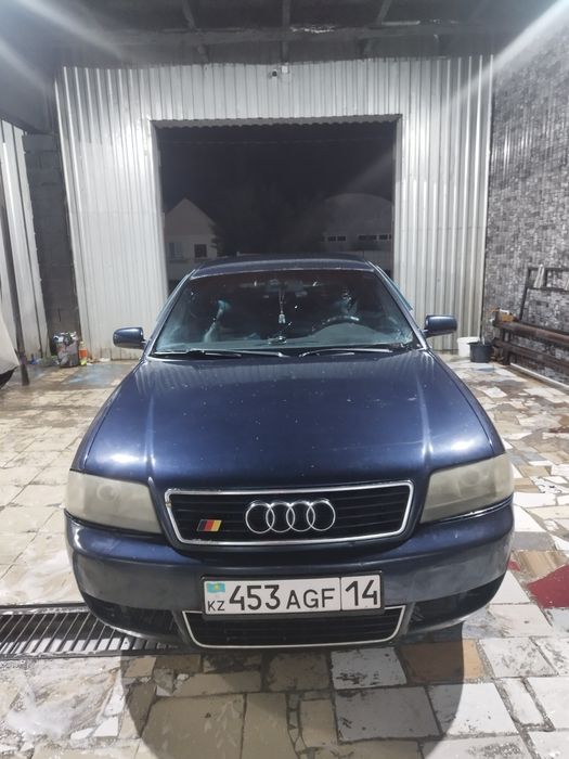 Срочно продается торг имеетсяAudi A6 C5