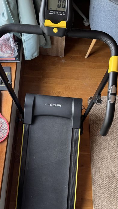 Banda alergare TECHFIT