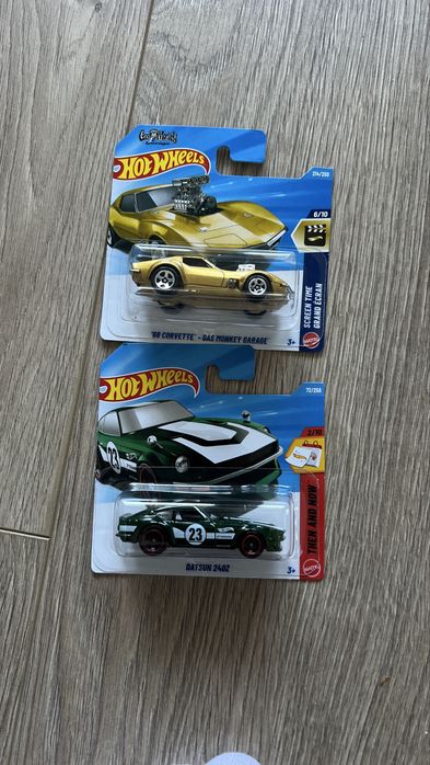 Hot wheels porsche carerra ford model A ferarri honda mazda