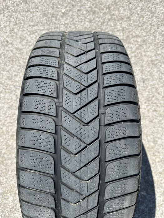 PIRELLI SOTTOZERO 3  run flat  245/50/18