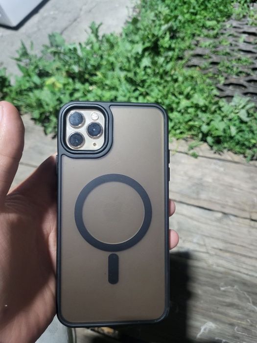 Обменяю iPhone 11 pro max