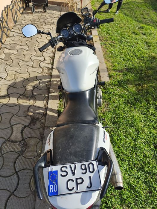 Schimb cu Cross/Vând honda CBF 600 N 2008