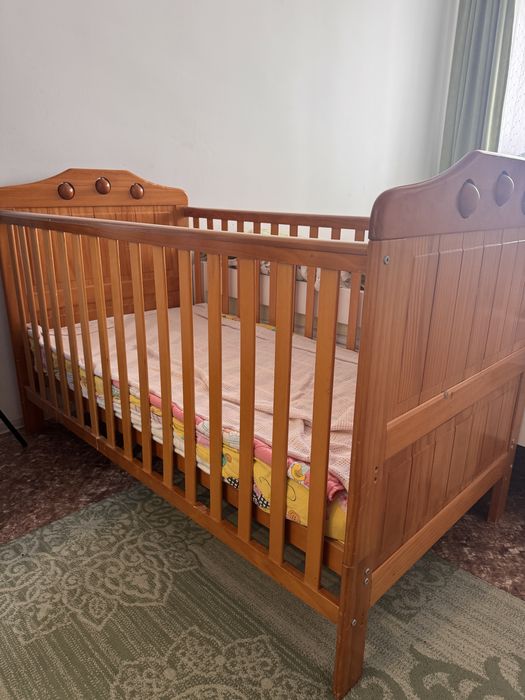 Продам кровать детскую б/у