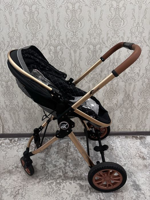 Продам детскую коляску