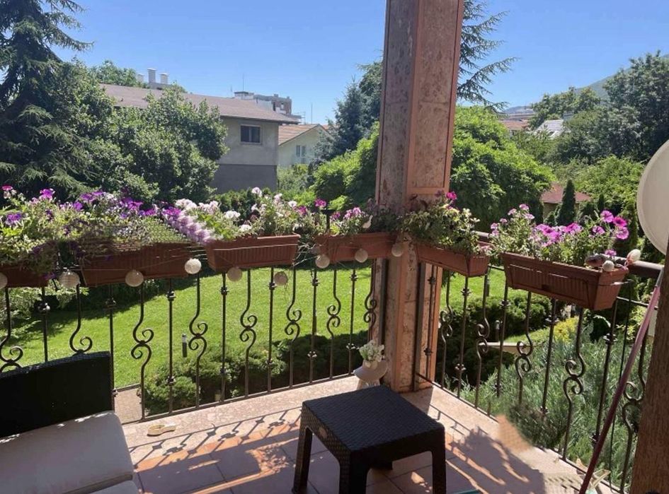 Дава се под наем Тристаен апартамент в София, Бояна - 101 кв.м за 1299 € - Снимка #8