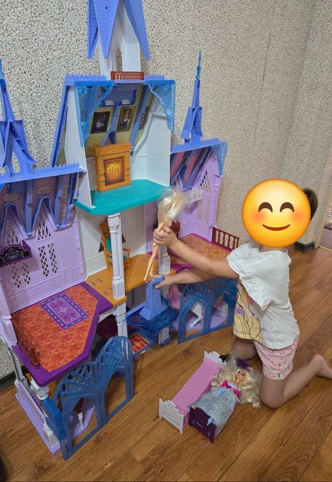 Замъка Арендел Елза и Ана