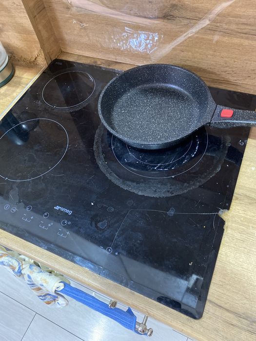 Варочная панель Италия SMEG