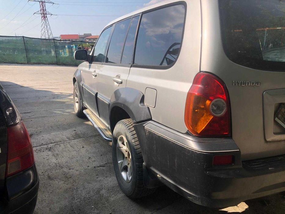 Dezmembram Hyundai Terracan 2.9 Diesel