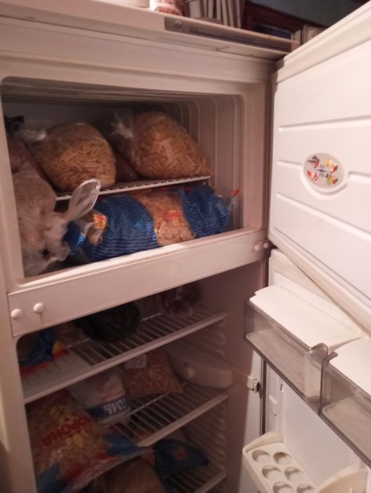 Продам холодильник Атлант