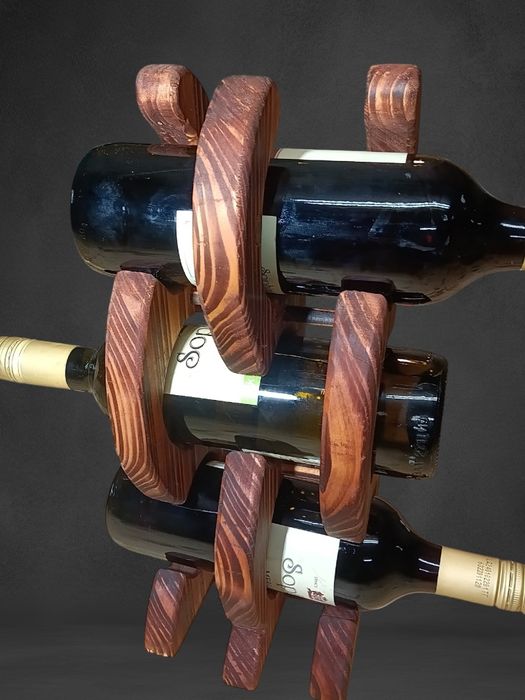 Стойка за бутилки вино