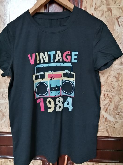 Дамска тениска S