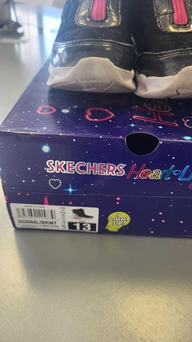 Sneakers Skechers, numar 32