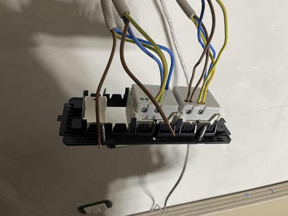 Electrician autorizat