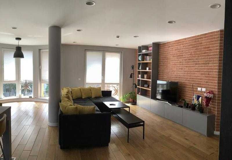 Даваме Под Наем Тристаен Апартамент В Зона Б-19