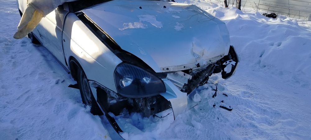 Продам Приору аварийная