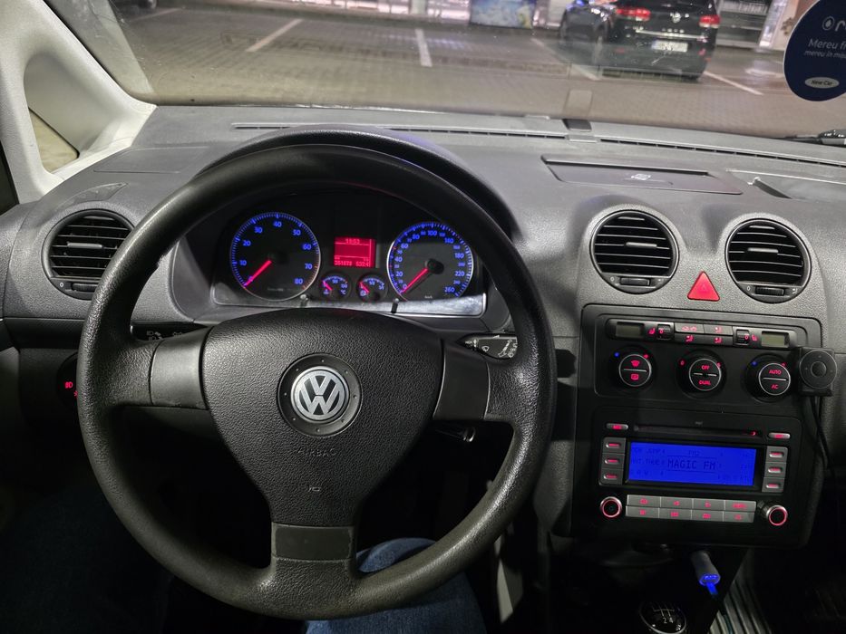 Vw Cadyy 1.6 Бензин/Метан