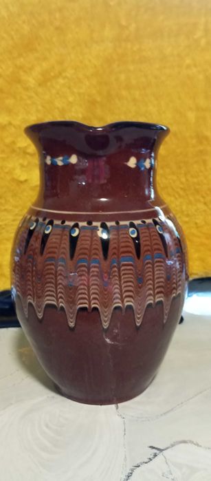 Керамични кана и ваза