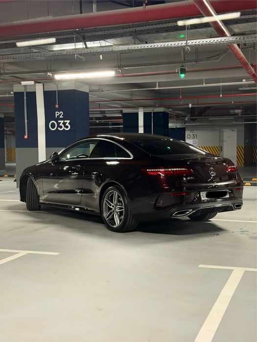 Mercedes E-class coupe 300