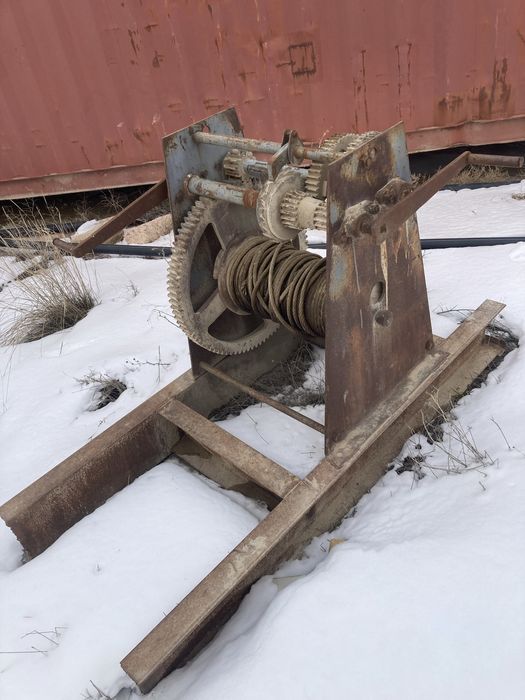 Лебедка для всяких работ