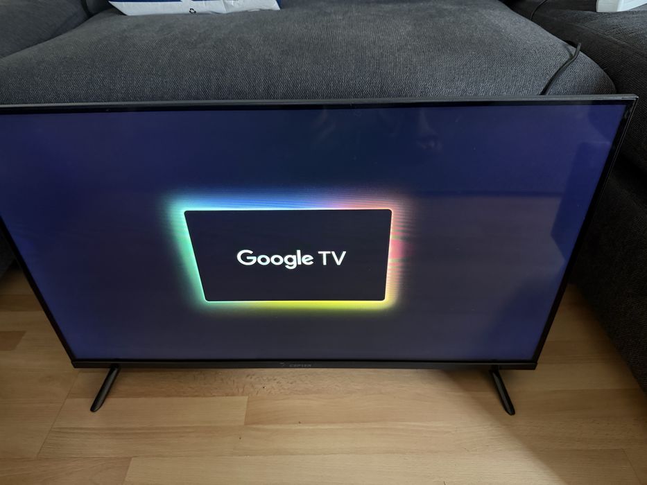 Televizor SMART CEPTER 32” HD – Google TV – Funcționează perfect