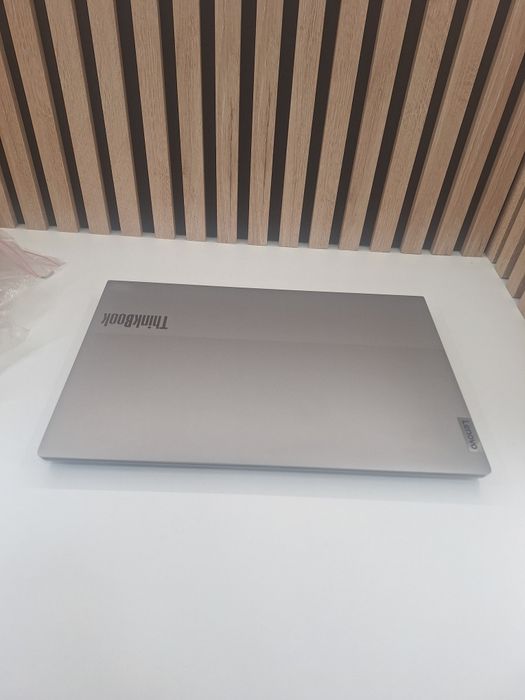 Laptop Lenovo  Intel I3 11 Gen 8Gb 128SSD Garantie/Factura #32590