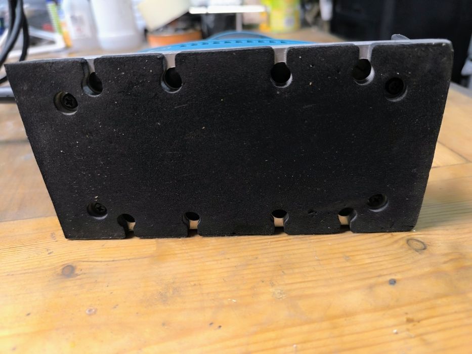 Електрически виброшлайф Makita BO3710