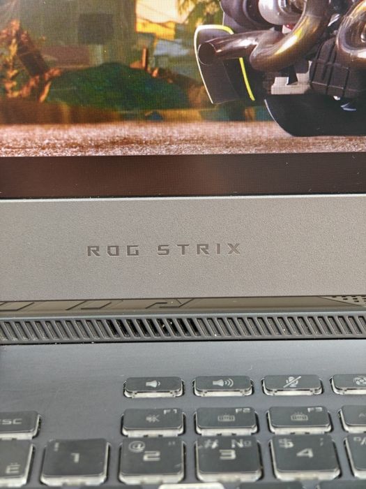 Asus ROG Strix G713 | RTX 3060 | Ryzen 7 | Игровой Ноутбук