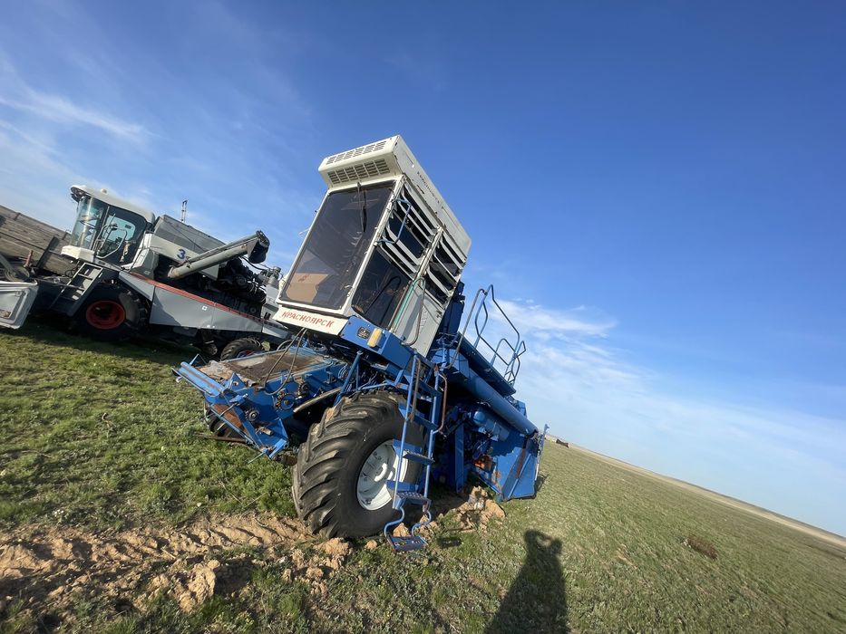 Комбайн.      …..     селхозтнхник.