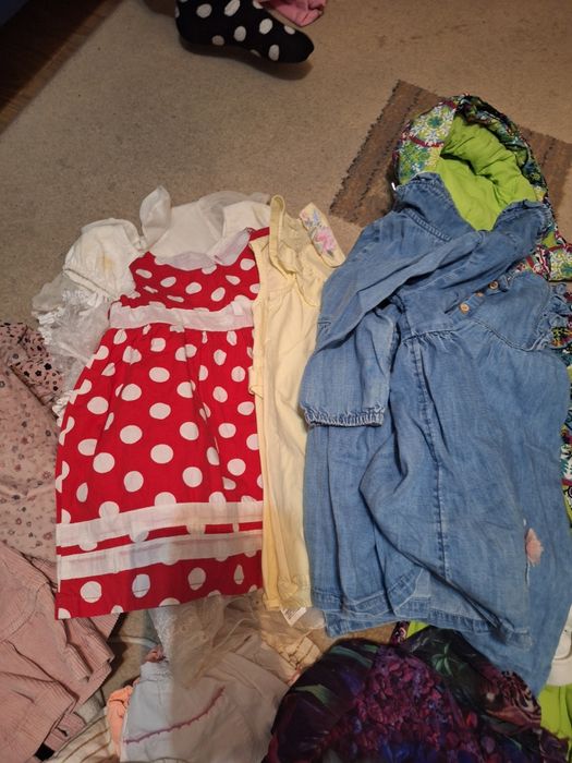 Продам детский вещи