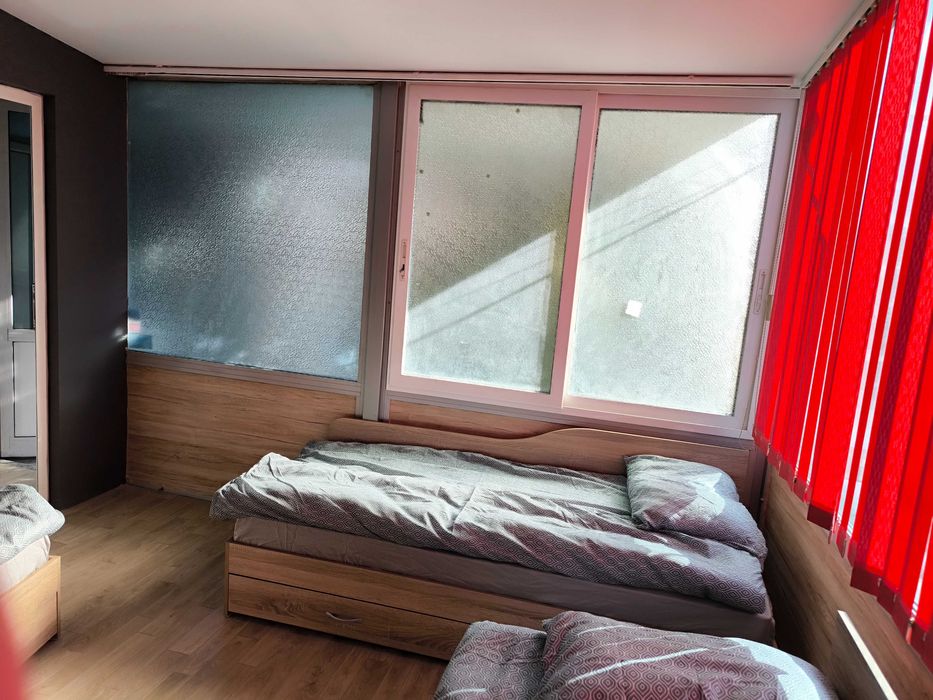 Нощувки в гр.София, кв.Орландовци. Стаи за работници с по 2 и 3 легла