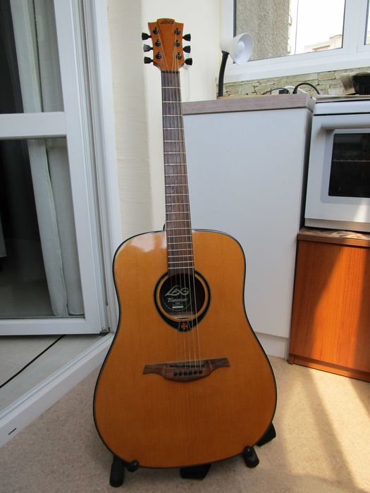 Китара LAG - акустична