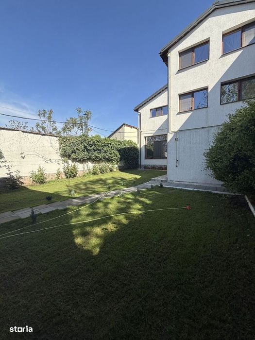 De vânzare VILA P+1 zona Islaz