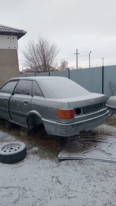 Багажник ауди 80 б3