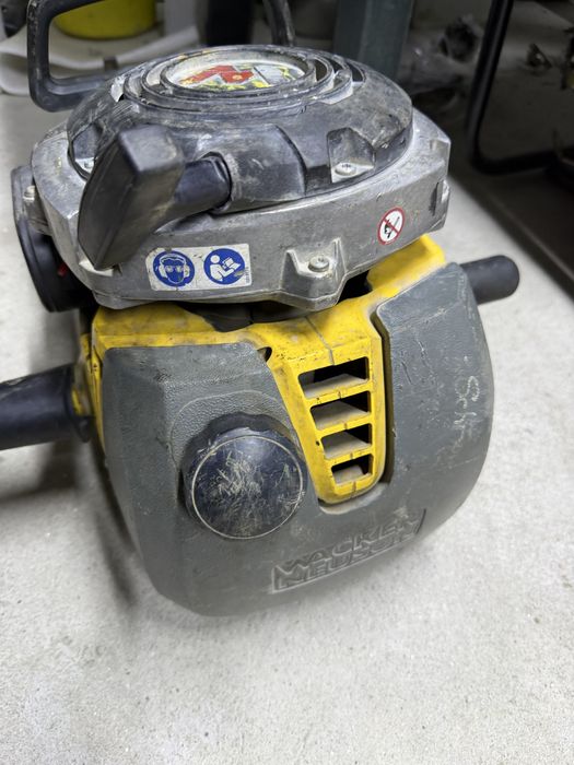 Бензинов къртач Wacker Neuson BH65 + едно шило