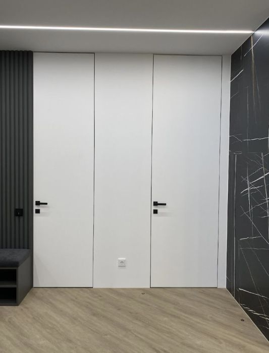 Двери скрытого монтажа новые