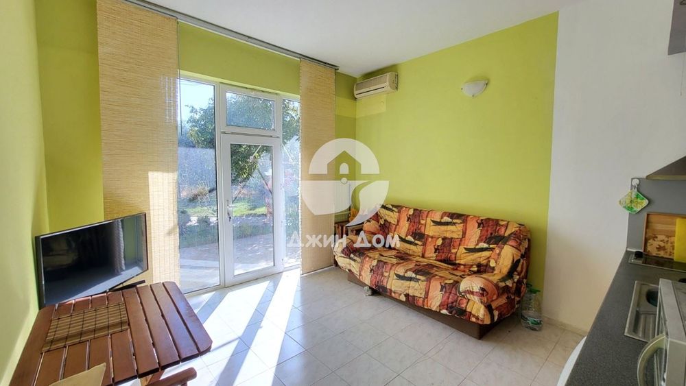 Двустаен апартамент в „Свети Никола“, гр. Свети Влас