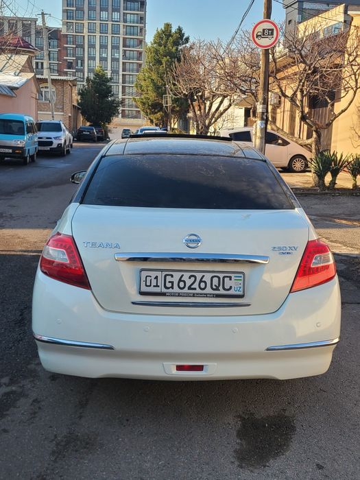 Nissan teana 2.5 business class full pozitsiya panorama